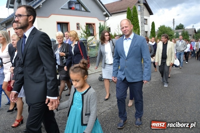 Zdjęcie w galerii na portalu naszraciborz.pl: Dożynki 2015 - W Tworkowie tym razem z ul. św. Jana wiadomości z regionu