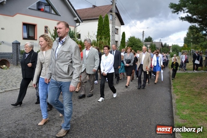 Zdjęcie w galerii na portalu naszraciborz.pl: Dożynki 2015 - W Tworkowie tym razem z ul. św. Jana wiadomości z regionu