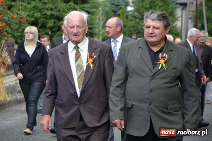 Zdjęcie w galerii na portalu naszraciborz.pl: Dożynki 2015 - W Tworkowie tym razem z ul. św. Jana wiadomości z regionu