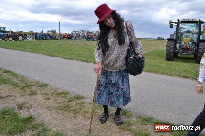 Zdjęcie w galerii na portalu naszraciborz.pl: Dożynki 2015 - Żony najlepiej szukać w Rudyszwałdzie wiadomości z regionu
