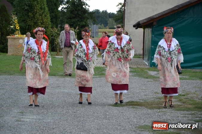 Zdjęcie w galerii na portalu naszraciborz.pl: Dożynki 2015 - Żony najlepiej szukać w Rudyszwałdzie wiadomości z regionu