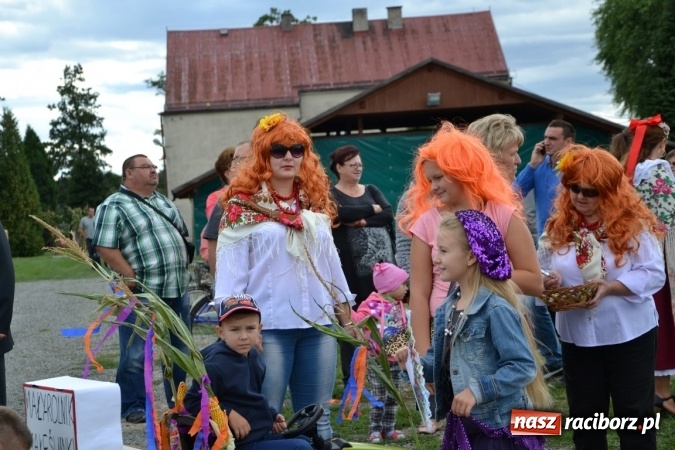Zdjęcie w galerii na portalu naszraciborz.pl: Dożynki 2015 - Żony najlepiej szukać w Rudyszwałdzie wiadomości z regionu