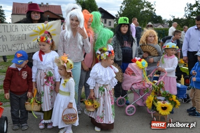 Zdjęcie w galerii na portalu naszraciborz.pl: Dożynki 2015 - Żony najlepiej szukać w Rudyszwałdzie wiadomości z regionu
