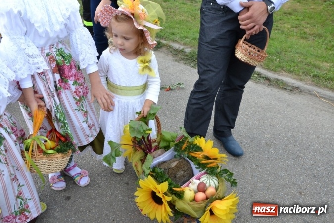 Zdjęcie w galerii na portalu naszraciborz.pl: Dożynki 2015 - Żony najlepiej szukać w Rudyszwałdzie wiadomości z regionu