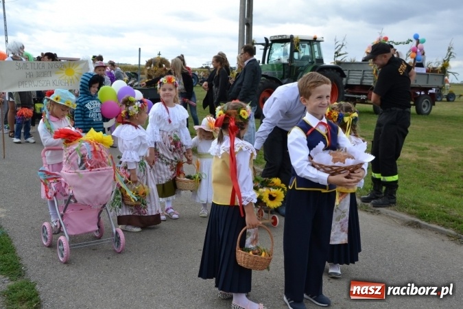 Zdjęcie w galerii na portalu naszraciborz.pl: Dożynki 2015 - Żony najlepiej szukać w Rudyszwałdzie wiadomości z regionu