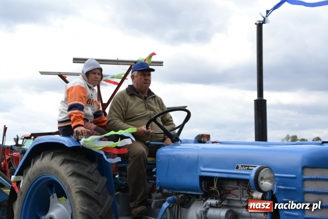 Zdjęcie w galerii na portalu naszraciborz.pl: Dożynki 2015 - Żony najlepiej szukać w Rudyszwałdzie wiadomości z regionu