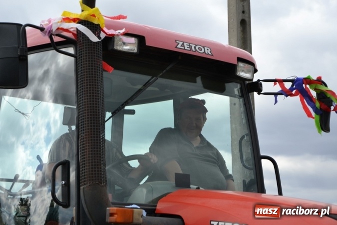 Zdjęcie w galerii na portalu naszraciborz.pl: Dożynki 2015 - Żony najlepiej szukać w Rudyszwałdzie wiadomości z regionu