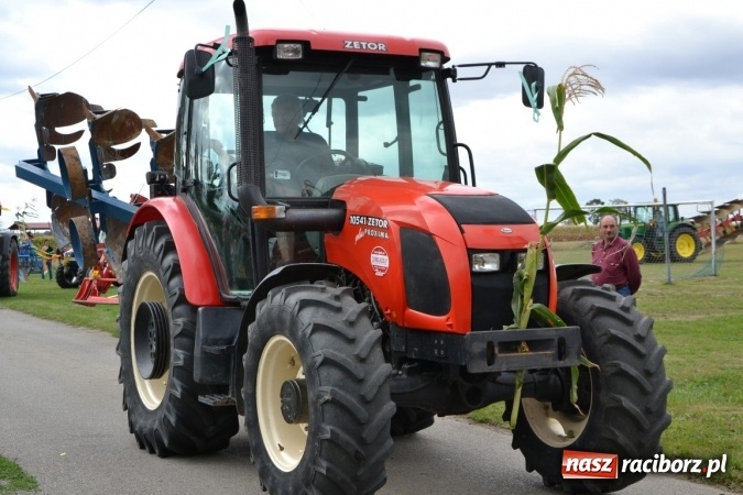 Zdjęcie w galerii na portalu naszraciborz.pl: Dożynki 2015 - Żony najlepiej szukać w Rudyszwałdzie wiadomości z regionu