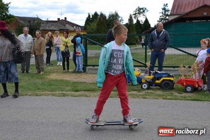 Zdjęcie w galerii na portalu naszraciborz.pl: Dożynki 2015 - Żony najlepiej szukać w Rudyszwałdzie wiadomości z regionu