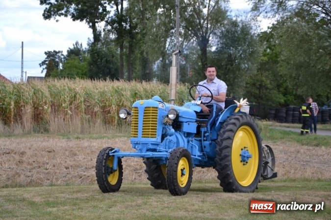 Zdjęcie w galerii na portalu naszraciborz.pl: Dożynki 2015 - Żony najlepiej szukać w Rudyszwałdzie wiadomości z regionu