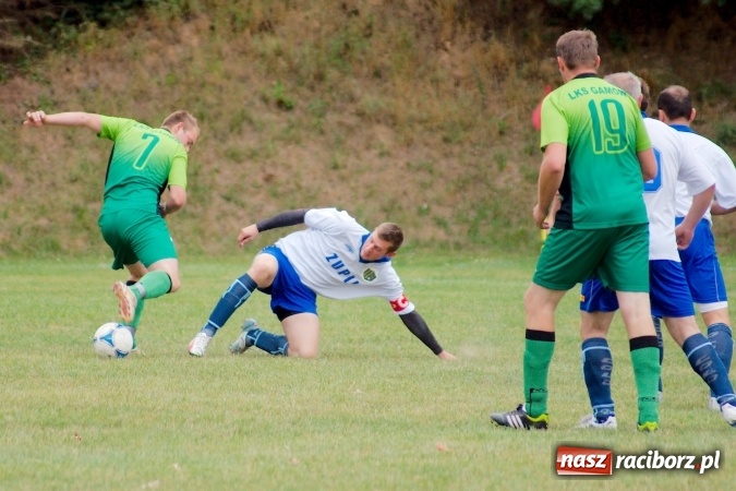 Zdjęcie w galerii na portalu naszraciborz.pl: Totalny antyfutbol w Gamowie. Koziołki zgarnęły komplet punktów wiadomości z regionu