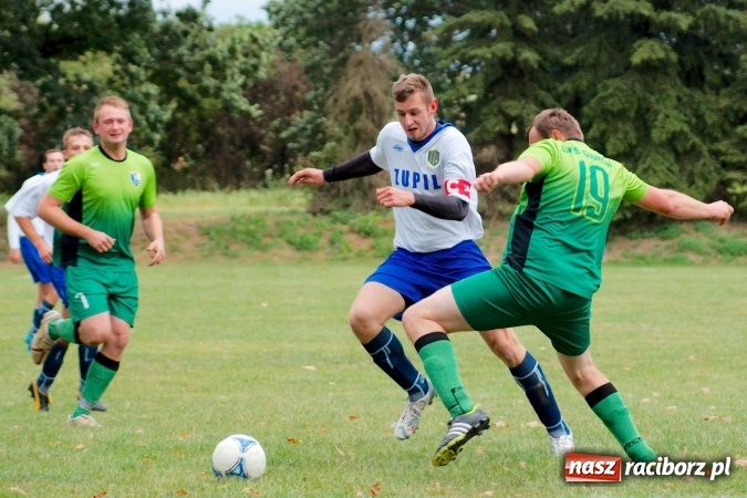 Zdjęcie w galerii na portalu naszraciborz.pl: Totalny antyfutbol w Gamowie. Koziołki zgarnęły komplet punktów wiadomości z regionu