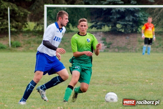 Zdjęcie w galerii na portalu naszraciborz.pl: Totalny antyfutbol w Gamowie. Koziołki zgarnęły komplet punktów wiadomości z regionu