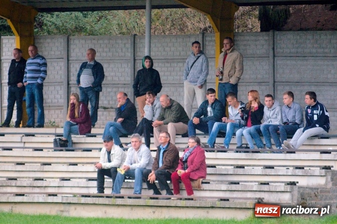 Zdjęcie w galerii na portalu naszraciborz.pl: Totalny antyfutbol w Gamowie. Koziołki zgarnęły komplet punktów wiadomości z regionu