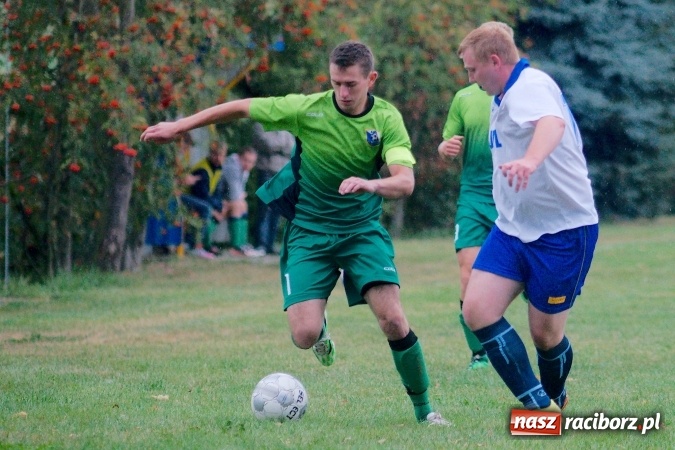Zdjęcie w galerii na portalu naszraciborz.pl: Totalny antyfutbol w Gamowie. Koziołki zgarnęły komplet punktów wiadomości z regionu