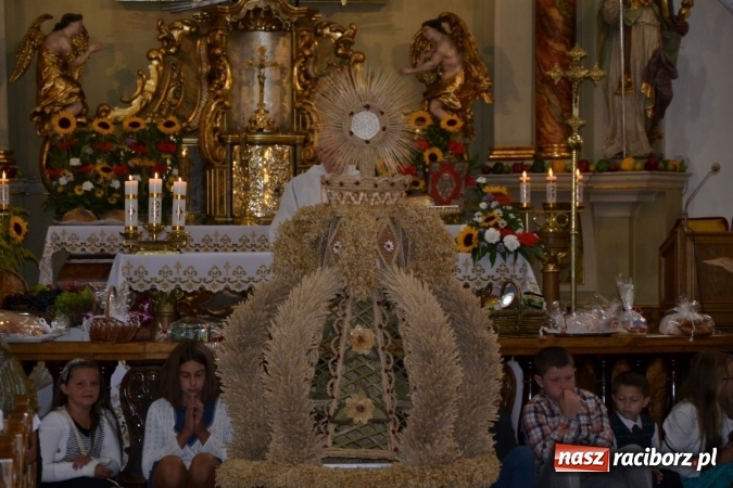 Zdjęcie w galerii na portalu naszraciborz.pl: Dożynki 2015 - w Krzyżanowicach najpierw tradycja, potem dobra zabawa wiadomości z regionu