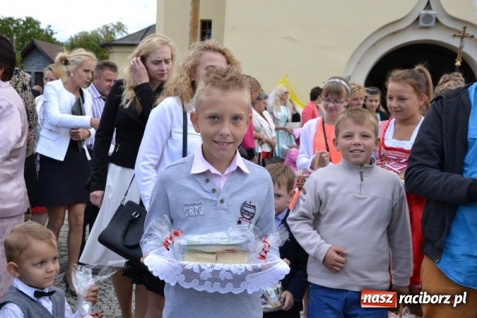 Zdjęcie w galerii na portalu naszraciborz.pl: Dożynki 2015 - w Krzyżanowicach najpierw tradycja, potem dobra zabawa wiadomości z regionu