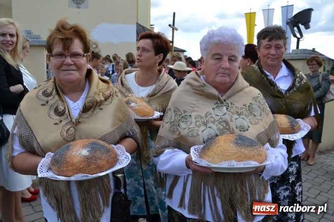 Zdjęcie w galerii na portalu naszraciborz.pl: Dożynki 2015 - w Krzyżanowicach najpierw tradycja, potem dobra zabawa wiadomości z regionu