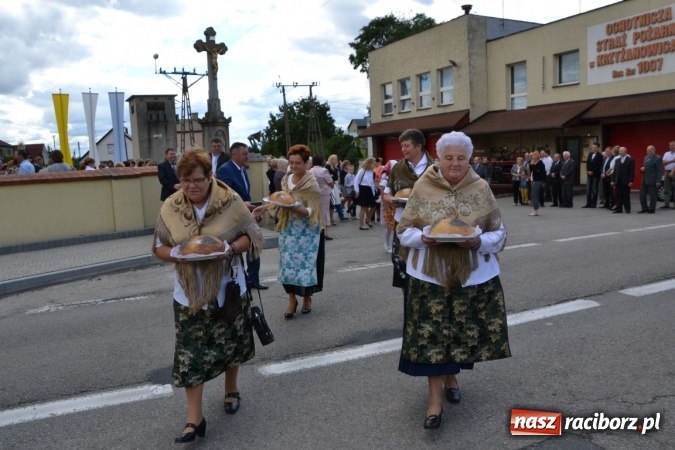 Zdjęcie w galerii na portalu naszraciborz.pl: Dożynki 2015 - w Krzyżanowicach najpierw tradycja, potem dobra zabawa wiadomości z regionu
