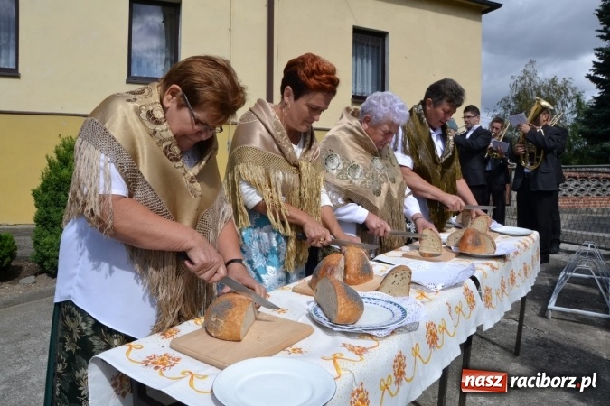 Zdjęcie w galerii na portalu naszraciborz.pl: Dożynki 2015 - w Krzyżanowicach najpierw tradycja, potem dobra zabawa wiadomości z regionu
