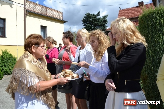 Zdjęcie w galerii na portalu naszraciborz.pl: Dożynki 2015 - w Krzyżanowicach najpierw tradycja, potem dobra zabawa wiadomości z regionu
