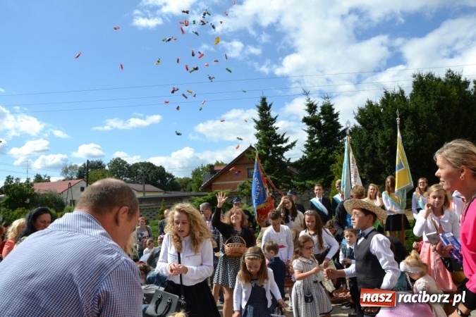 Zdjęcie w galerii na portalu naszraciborz.pl: Dożynki 2015 - w Krzyżanowicach najpierw tradycja, potem dobra zabawa wiadomości z regionu