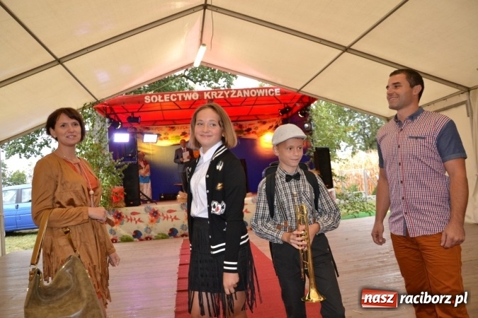 Zdjęcie w galerii na portalu naszraciborz.pl: Dożynki 2015 - w Krzyżanowicach najpierw tradycja, potem dobra zabawa wiadomości z regionu