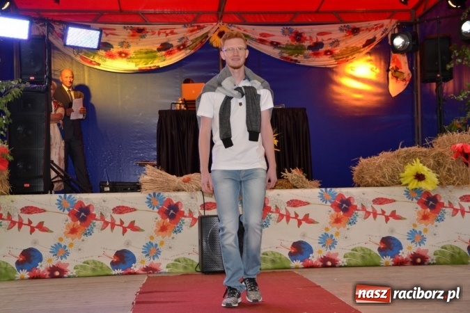 Zdjęcie w galerii na portalu naszraciborz.pl: Dożynki 2015 - w Krzyżanowicach najpierw tradycja, potem dobra zabawa wiadomości z regionu