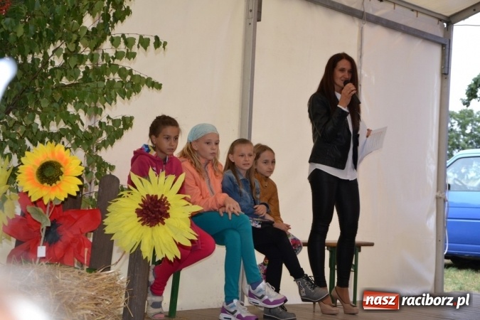 Zdjęcie w galerii na portalu naszraciborz.pl: Dożynki 2015 - w Krzyżanowicach najpierw tradycja, potem dobra zabawa wiadomości z regionu