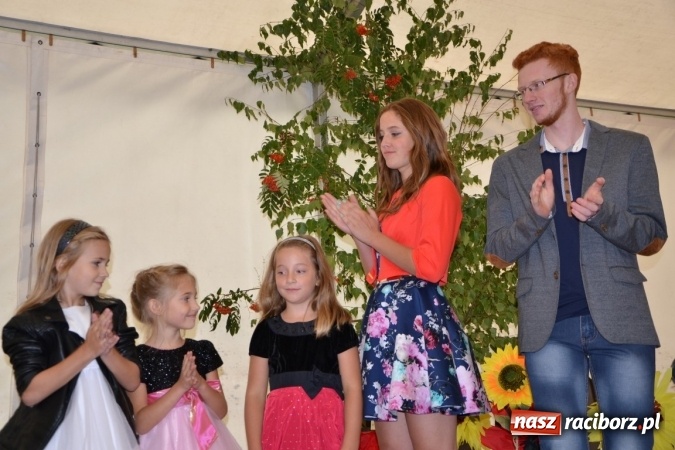 Zdjęcie w galerii na portalu naszraciborz.pl: Dożynki 2015 - w Krzyżanowicach najpierw tradycja, potem dobra zabawa wiadomości z regionu