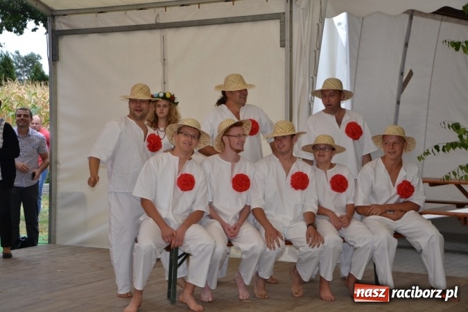 Zdjęcie w galerii na portalu naszraciborz.pl: Dożynki 2015 - w Krzyżanowicach najpierw tradycja, potem dobra zabawa wiadomości z regionu