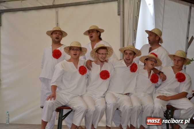 Zdjęcie w galerii na portalu naszraciborz.pl: Dożynki 2015 - w Krzyżanowicach najpierw tradycja, potem dobra zabawa wiadomości z regionu