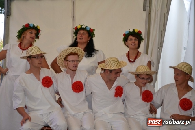 Zdjęcie w galerii na portalu naszraciborz.pl: Dożynki 2015 - w Krzyżanowicach najpierw tradycja, potem dobra zabawa wiadomości z regionu