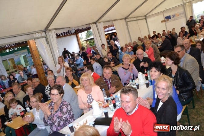 Zdjęcie w galerii na portalu naszraciborz.pl: Dożynki 2015 - w Krzyżanowicach najpierw tradycja, potem dobra zabawa wiadomości z regionu