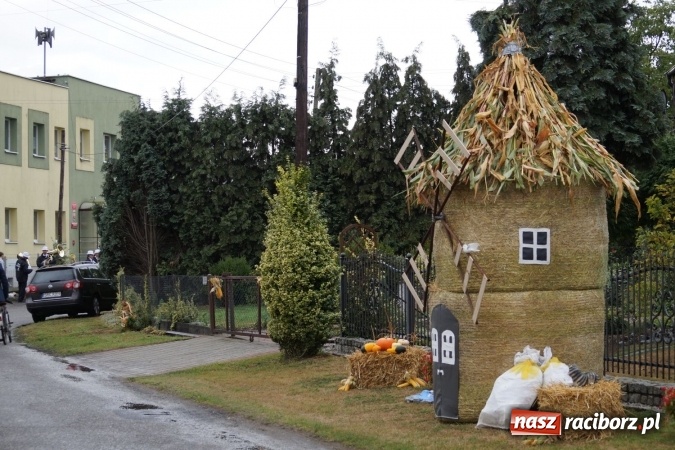 Zdjęcie w galerii na portalu naszraciborz.pl: Dożynki 2015 - w Łęgu z pomocą minionków wiadomości z regionu