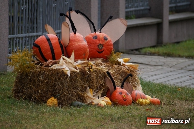 Zdjęcie w galerii na portalu naszraciborz.pl: Dożynki 2015 - w Łęgu z pomocą minionków wiadomości z regionu