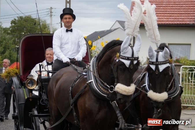 Zdjęcie w galerii na portalu naszraciborz.pl: Dożynki 2015 - w Łęgu z pomocą minionków wiadomości z regionu