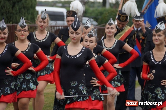 Zdjęcie w galerii na portalu naszraciborz.pl: Dożynki 2015 - w Łęgu z pomocą minionków wiadomości z regionu