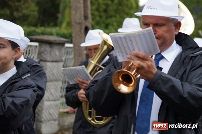 Zdjęcie w galerii na portalu naszraciborz.pl: Dożynki 2015 - w Łęgu z pomocą minionków wiadomości z regionu