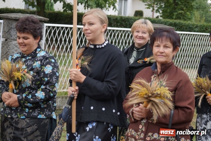 Zdjęcie w galerii na portalu naszraciborz.pl: Dożynki 2015 - w Łęgu z pomocą minionków wiadomości z regionu