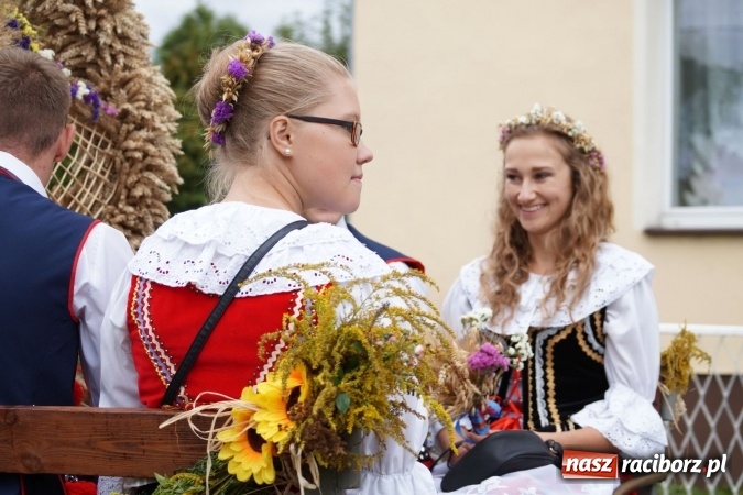 Zdjęcie w galerii na portalu naszraciborz.pl: Dożynki 2015 - w Łęgu z pomocą minionków wiadomości z regionu