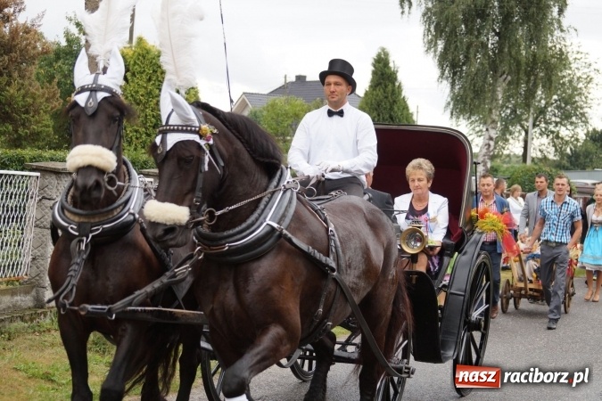 Zdjęcie w galerii na portalu naszraciborz.pl: Dożynki 2015 - w Łęgu z pomocą minionków wiadomości z regionu