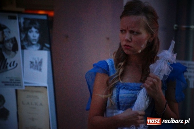 Zdjęcie w galerii na portalu naszraciborz.pl: Dzieje Wokulskiego z Martą Bizoń przy RCI  wiadomości z regionu