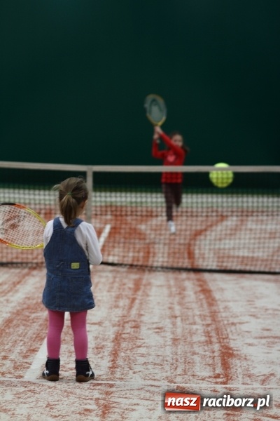 Zdjęcie w galerii na portalu naszraciborz.pl: Tenis sposobem na aktywny rozwój i świetną zabawę. Już dziś zapisz się do szkoły tenisa! wiadomości z regionu