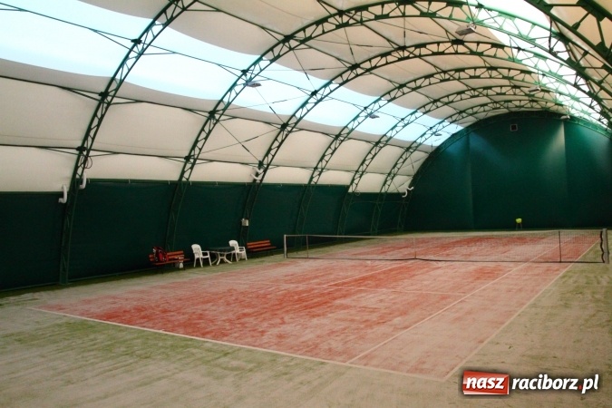 Zdjęcie w galerii na portalu naszraciborz.pl: Tenis sposobem na aktywny rozwój i świetną zabawę. Już dziś zapisz się do szkoły tenisa! wiadomości z regionu