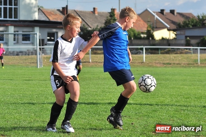Zdjęcie w galerii na portalu naszraciborz.pl: Orliki: Trzy punkty zostały w Studziennej wiadomości z regionu