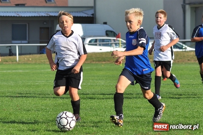 Zdjęcie w galerii na portalu naszraciborz.pl: Orliki: Trzy punkty zostały w Studziennej wiadomości z regionu