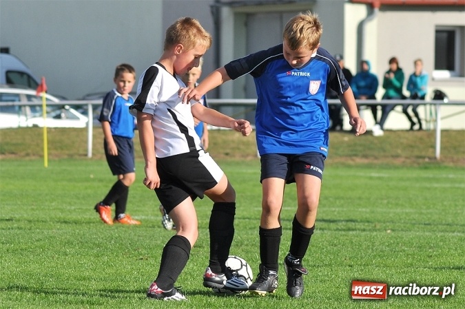 Zdjęcie w galerii na portalu naszraciborz.pl: Orliki: Trzy punkty zostały w Studziennej wiadomości z regionu