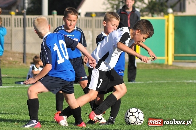 Zdjęcie w galerii na portalu naszraciborz.pl: Orliki: Trzy punkty zostały w Studziennej wiadomości z regionu