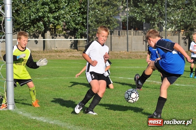 Zdjęcie w galerii na portalu naszraciborz.pl: Orliki: Trzy punkty zostały w Studziennej wiadomości z regionu